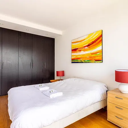 Guestready - Bright And Airy In The 18th Paris
