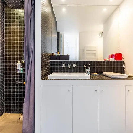 Guestready - Bright And Airy In The 18th Apartment *